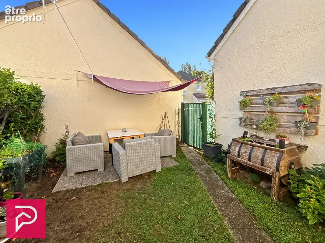 Maison avec jardin et garage au coeur de BRIONNE - photo 11