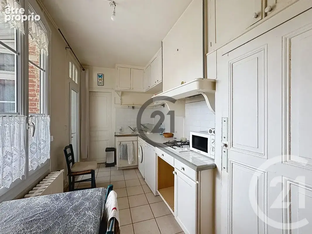 Appartement 3 pièces 70 m² à vendre à Montereau-Fault-Yonne (77130) - photo 3