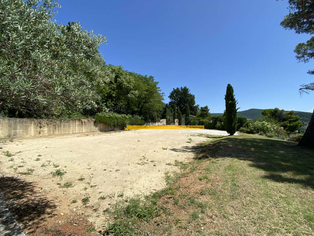 Terrain à SAVASSE
