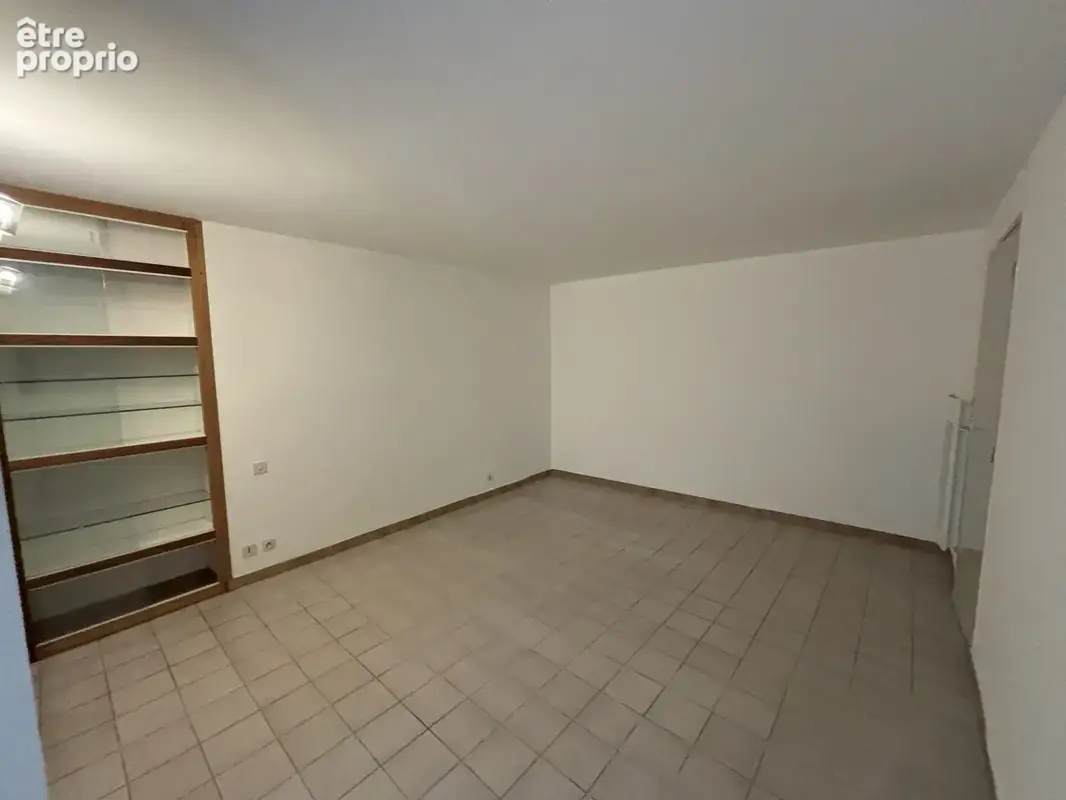 Appartement 2 pièces 57 m² à vendre à Aubenas (07200) - photo 4