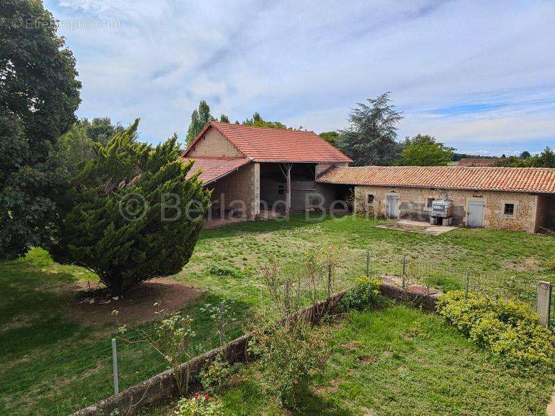 Maison à SAUZE-VAUSSAIS