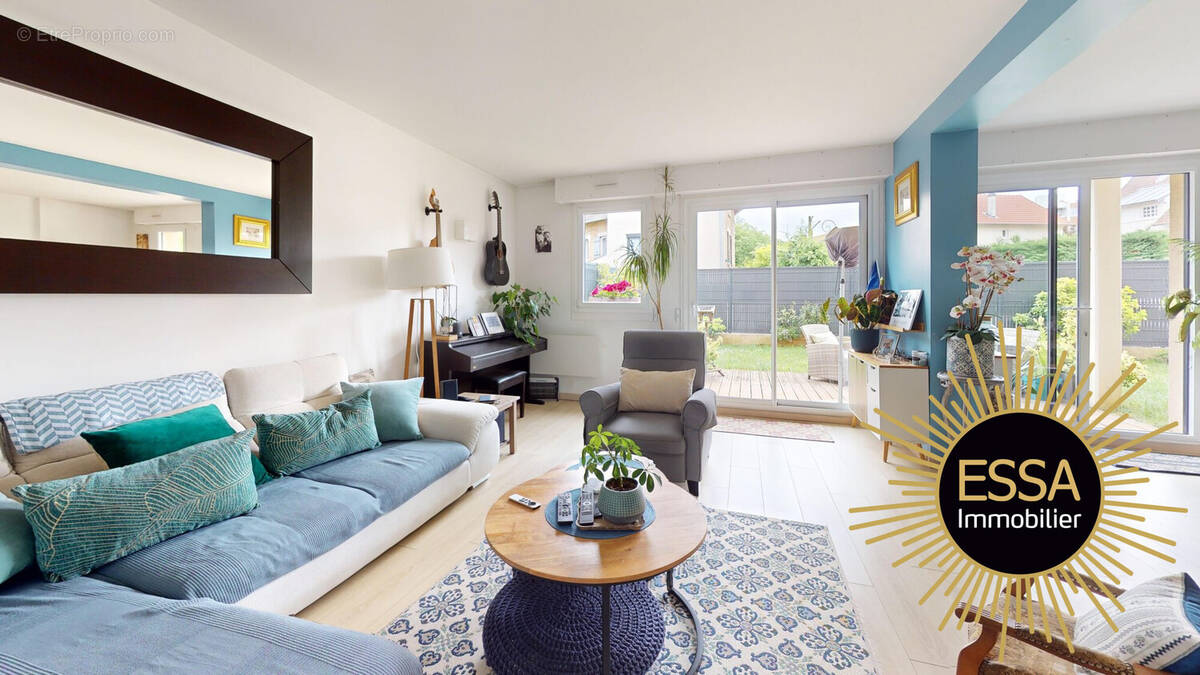 Appartement à VELIZY-VILLACOUBLAY