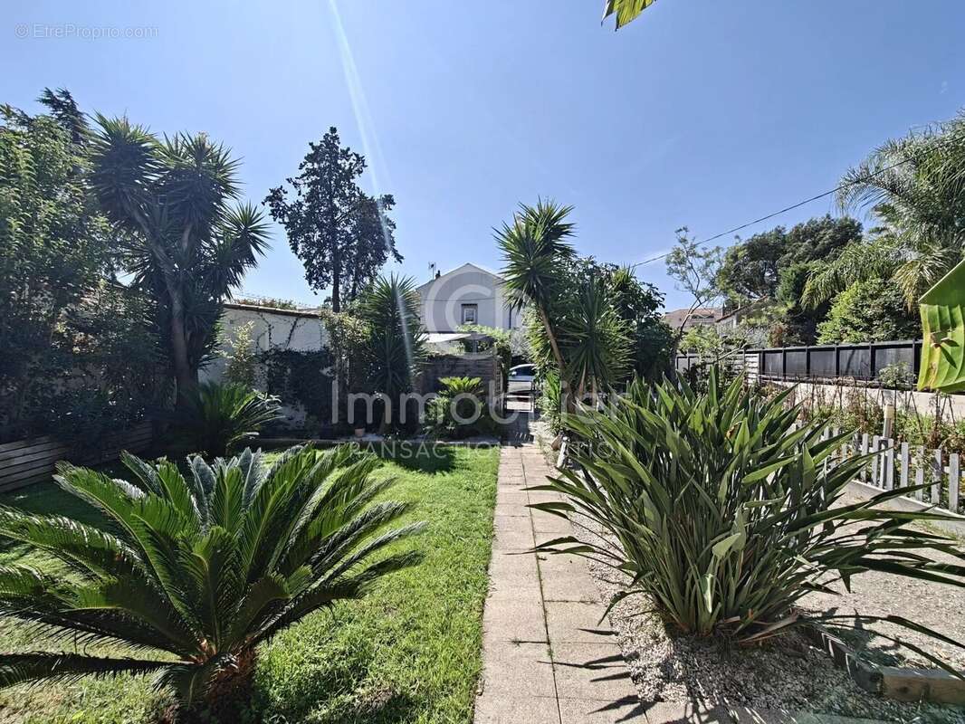 Maison à CANNES