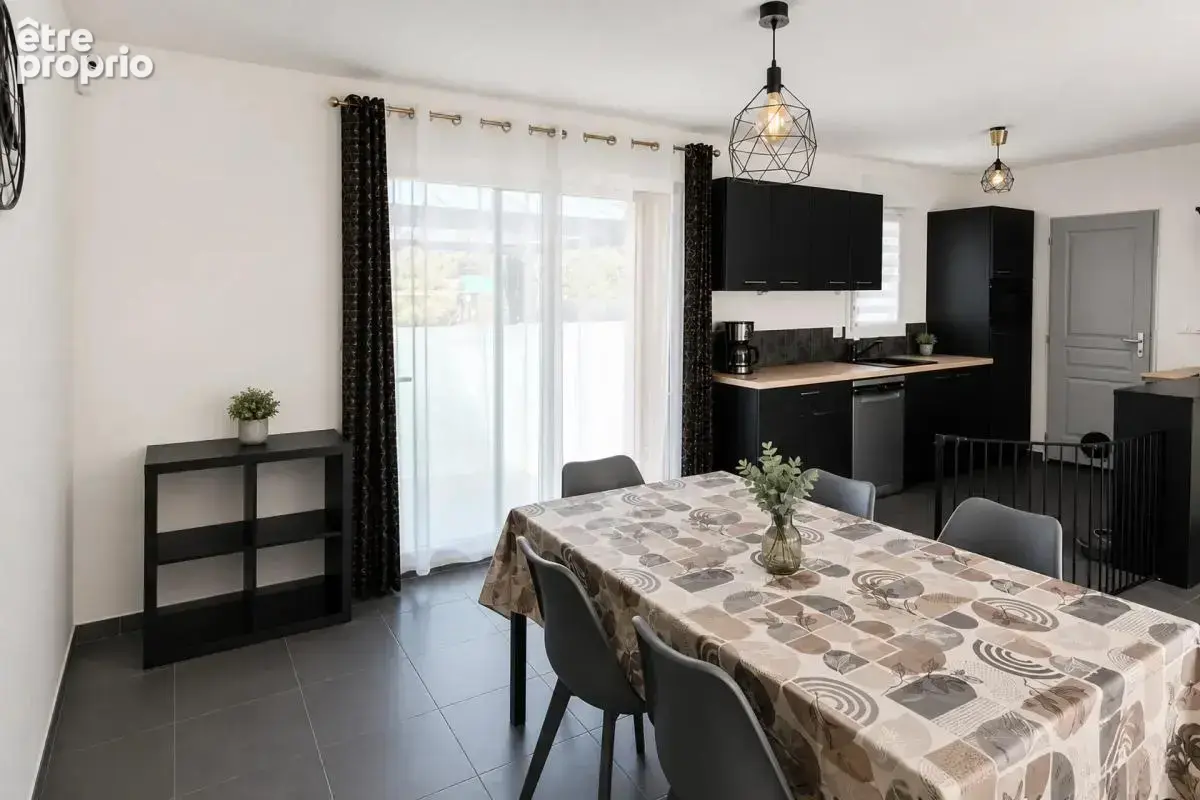 Maison de 4 pièces de 92 m² à Thilouze - photo 5