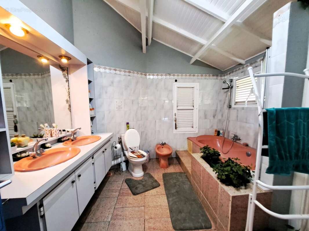 Maison à SAINT-JOSEPH