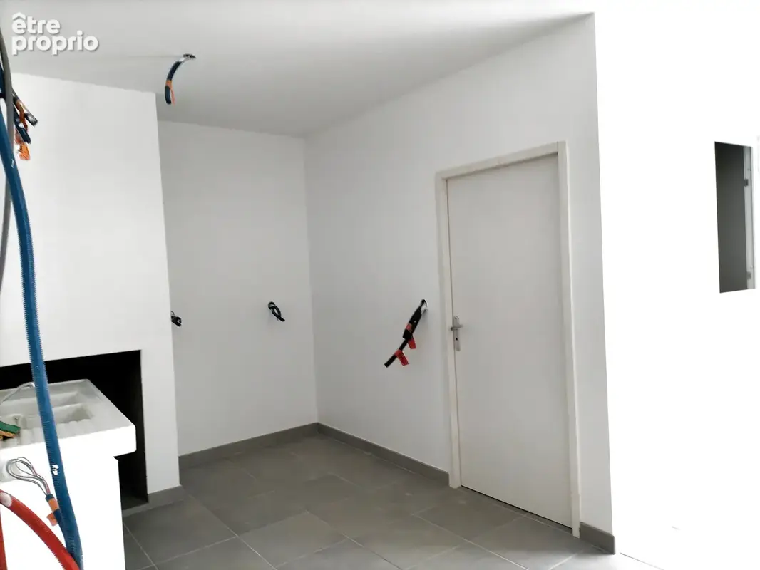 maison d'habitation spacieuse idéal pour petite famille , rénovation de qualité,  quartier calme - photo 27