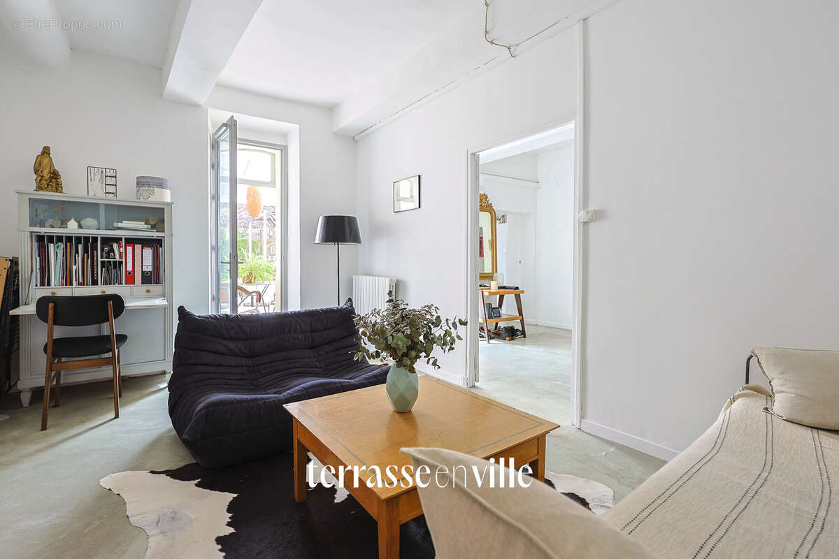 La ciotat   centre historique - grand duplex - t9 - 192 m2   5 ch - parcelle 350m2 - parking - 1 250 000€ - photo 11