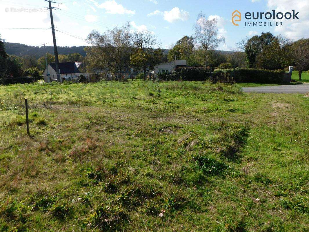 Terrain à MISSIRIAC