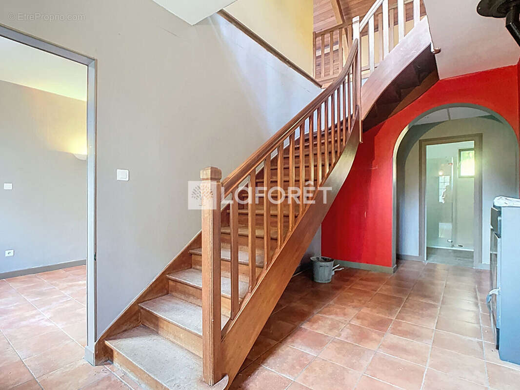 Maison à SAINT-DIDIER-SUR-CHALARONNE