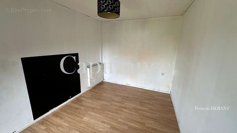 Maison à SOMMEPY-TAHURE