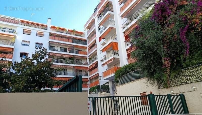 Appartement à NICE