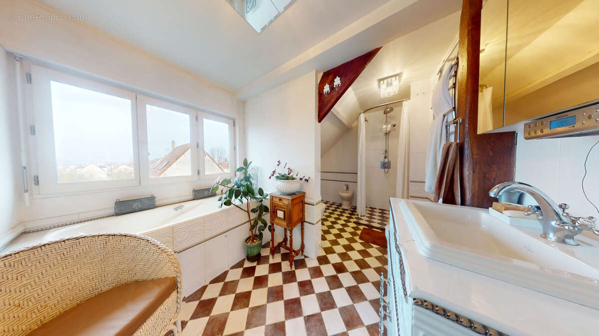 Maison à CARRIERES-SUR-SEINE