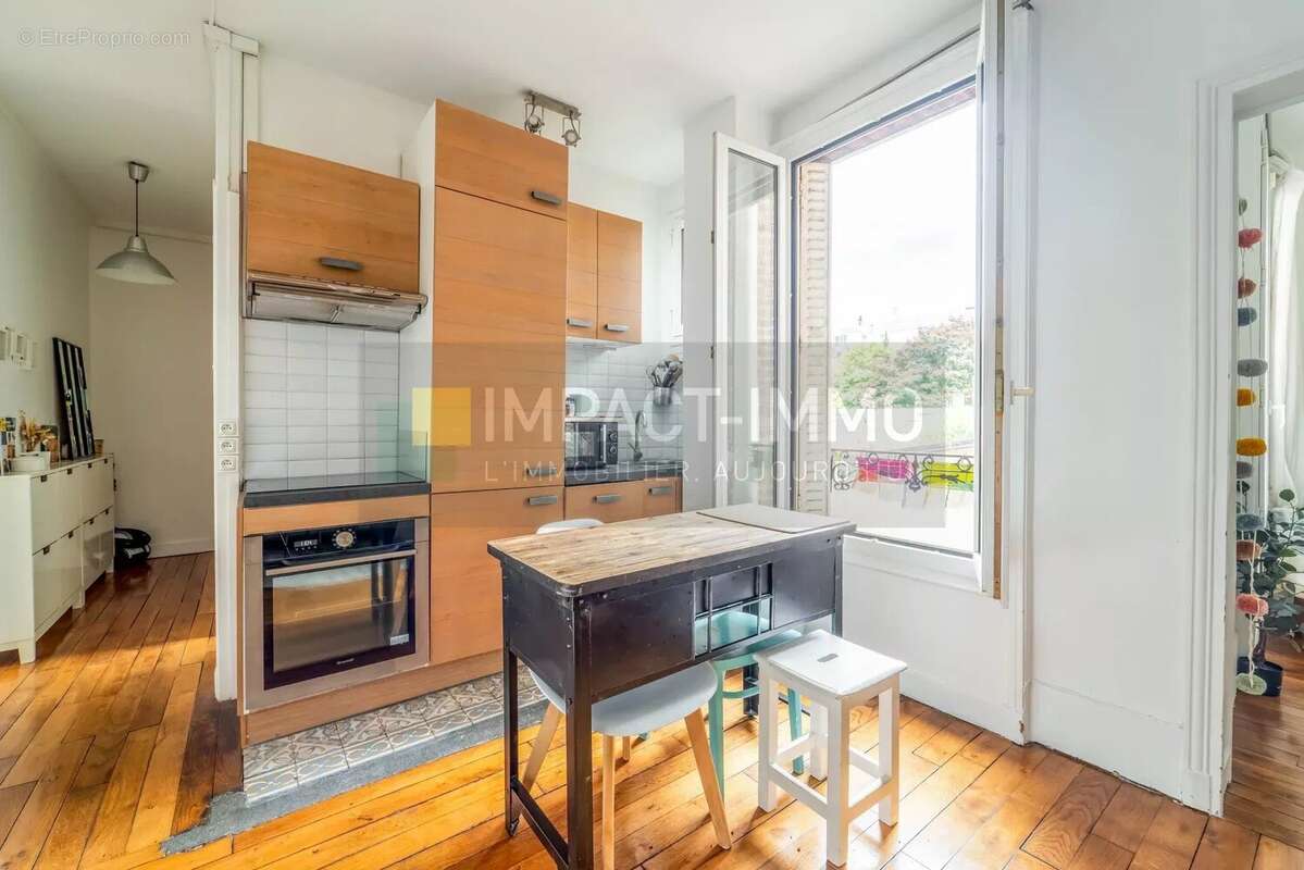 Appartement à SURESNES