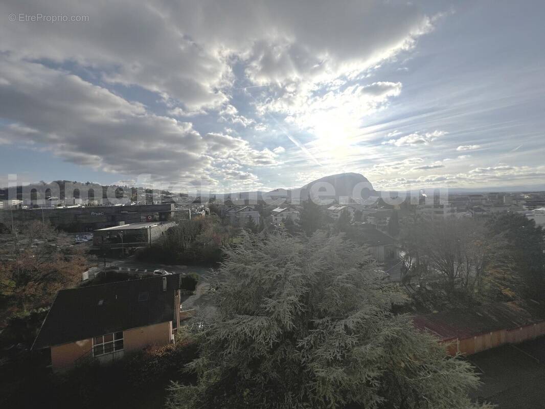 Appartement T2 à Annemasse - Appartement à ANNEMASSE