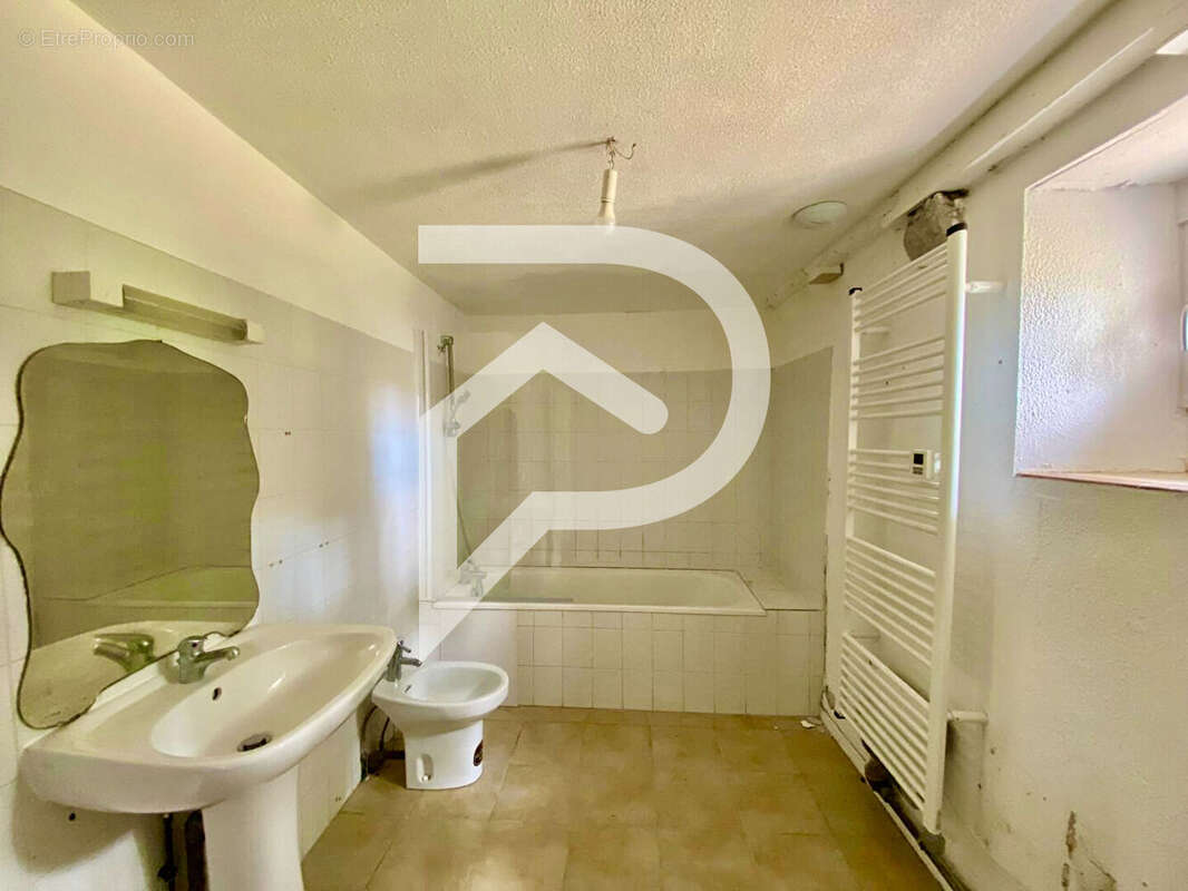 Maison à PEYREHORADE