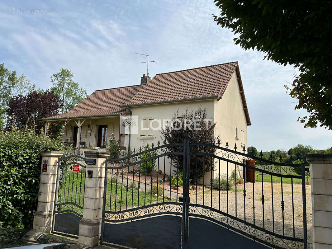Maison à LOUHANS