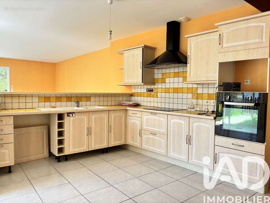 Photo 8 - Maison à MEDIS