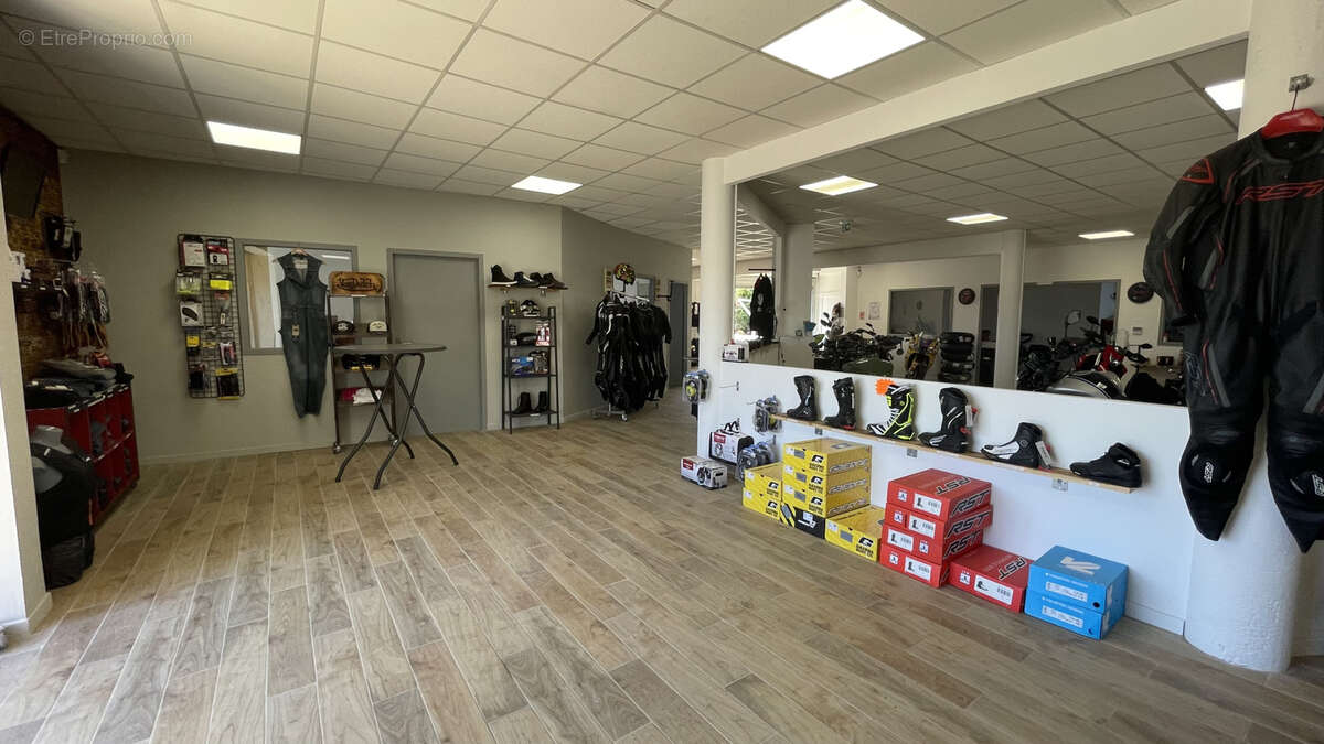 Autre à SAINT-JEAN-DE-VEDAS