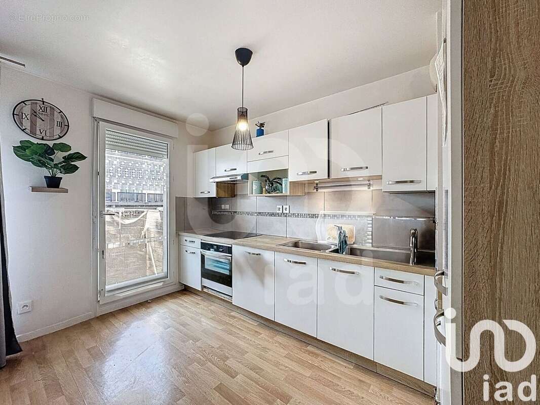 Photo 2 - Appartement à VILLIERS-LE-BEL