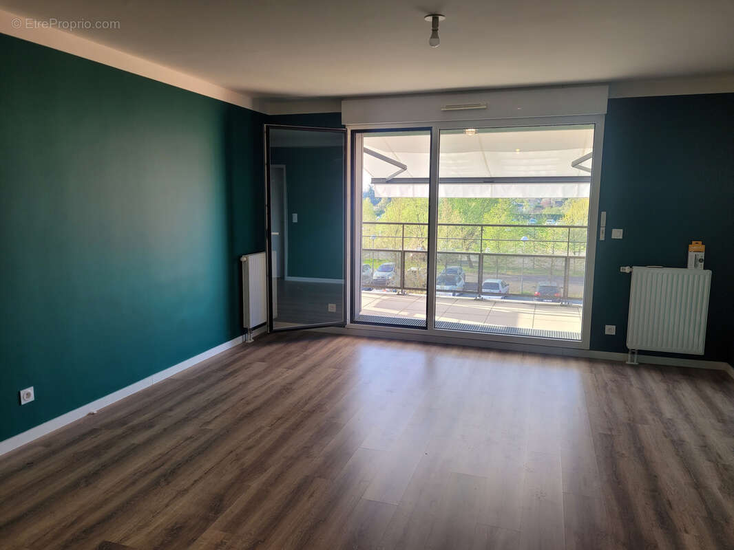 Appartement à LA RICHE