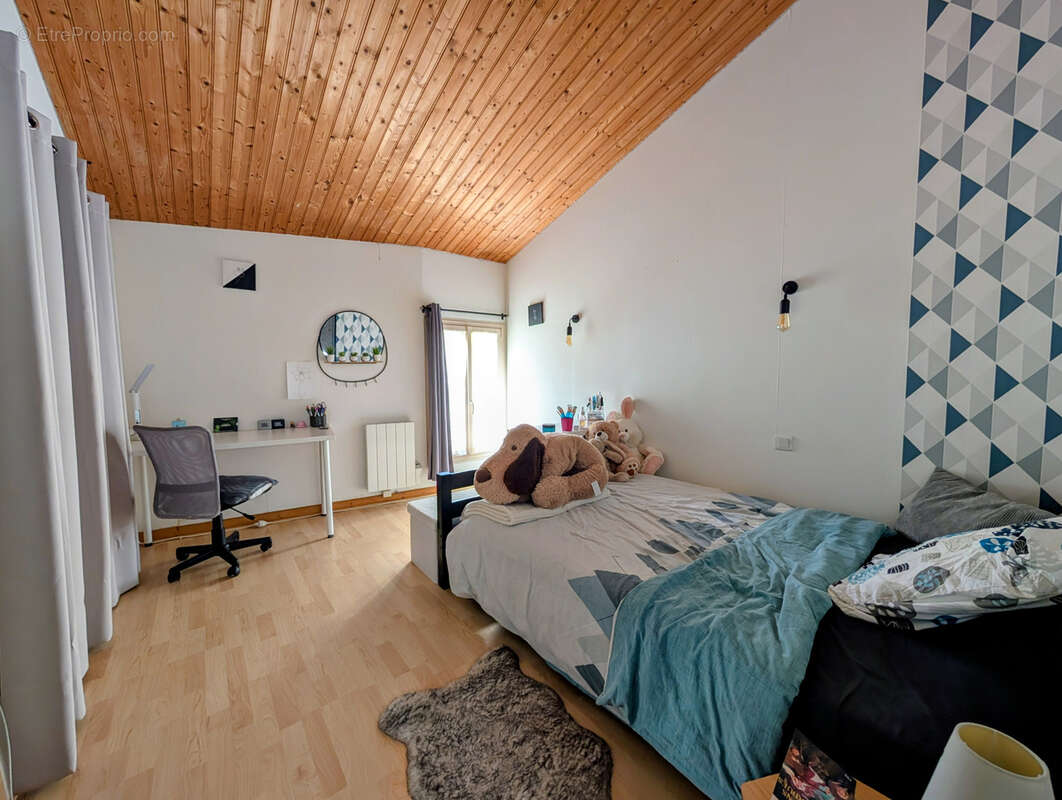 Maison à LES HERBIERS