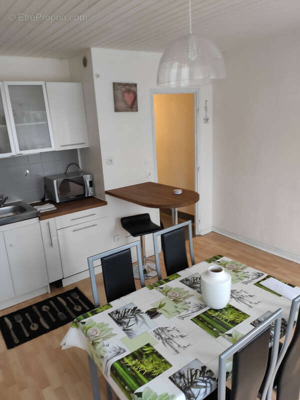 Appartement à DELME