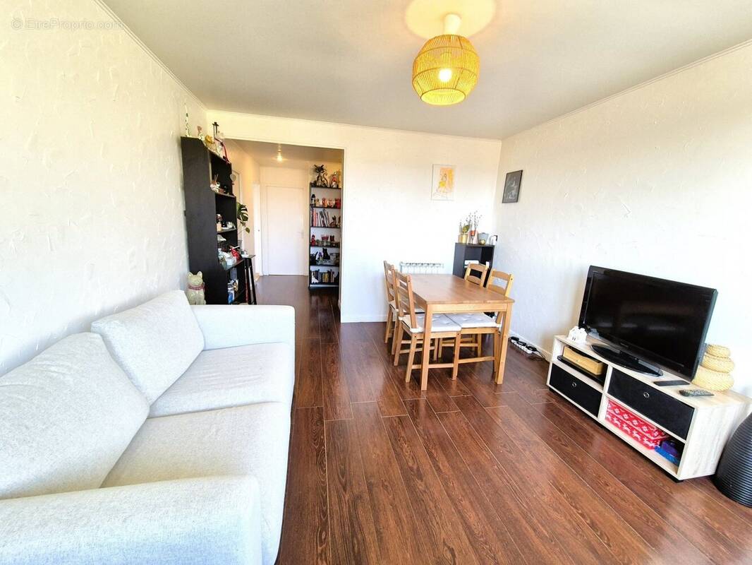 Appartement à SAINT-FARGEAU-PONTHIERRY