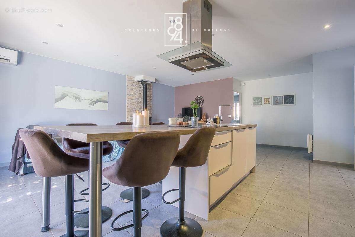 Maison à PLAN-DE-CUQUES