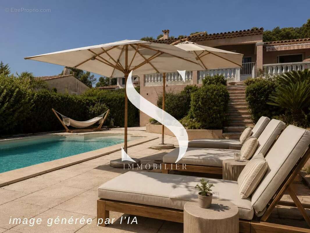 Maison à VALLAURIS
