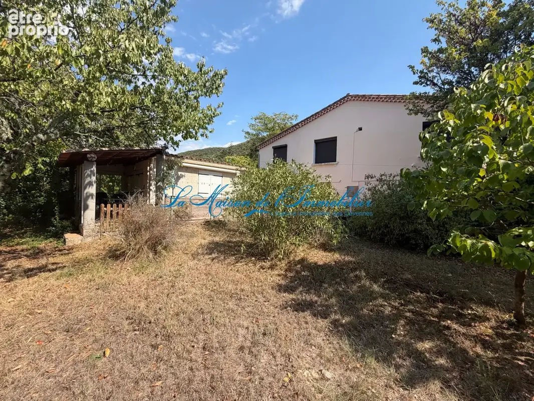 Mialet, belle maison avec 3 logements de 185 m2 hab sur 1549 m2 de terrain clos - photo 2