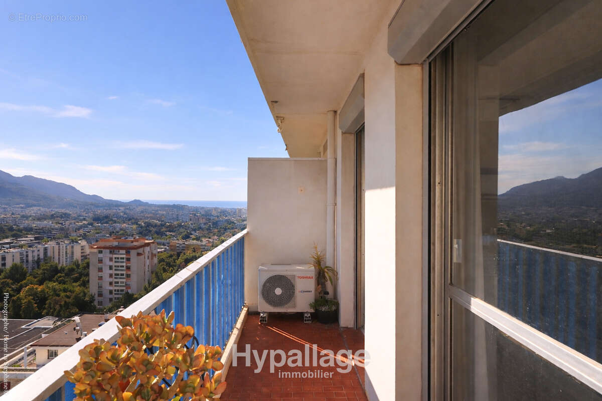 Appartement à MARSEILLE-9E