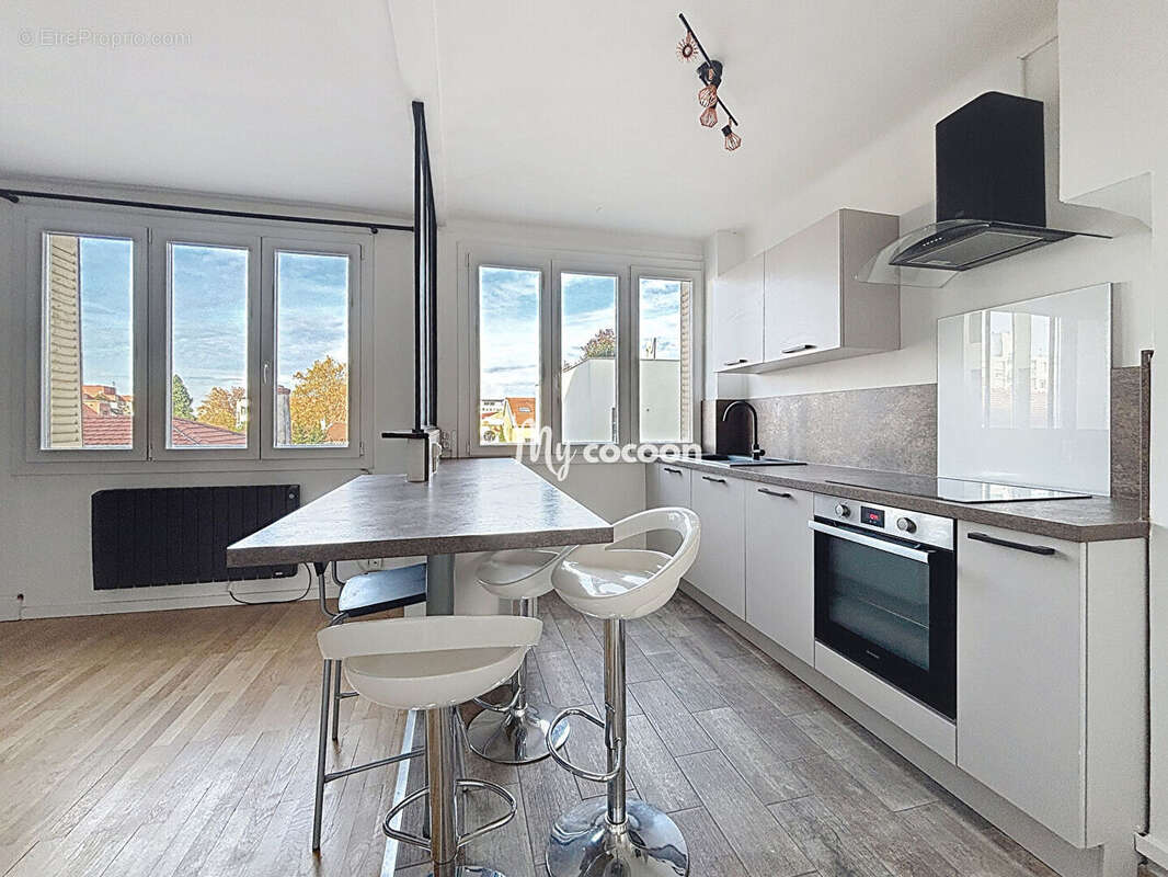 Appartement à LYON-3E