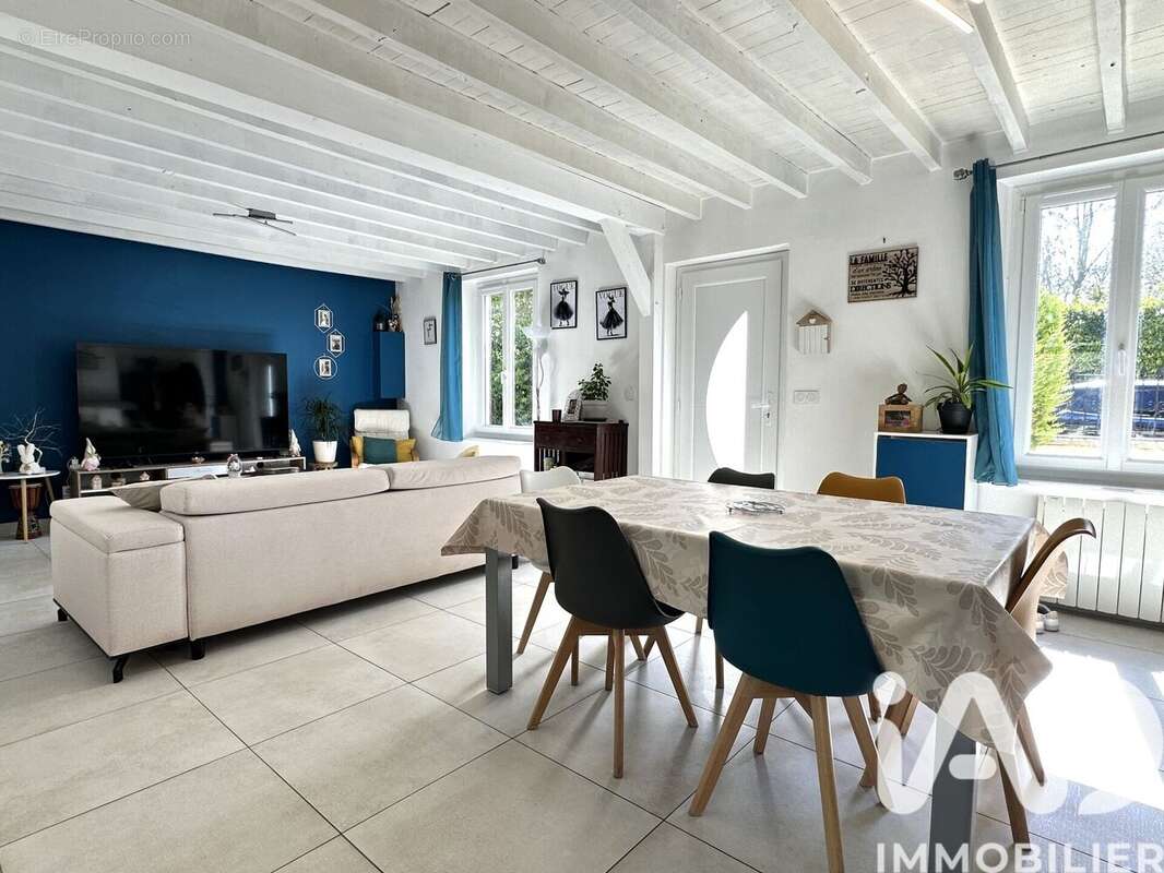 Photo 2 - Maison à SAINT-GERMAIN