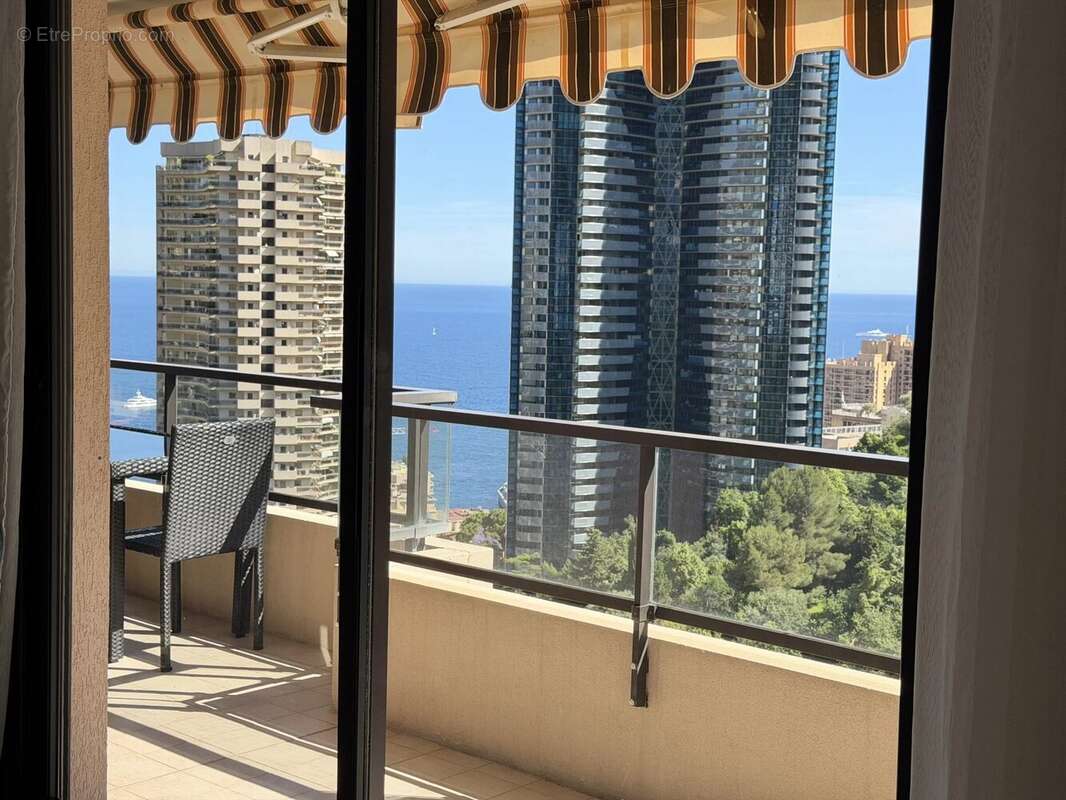 Appartement à BEAUSOLEIL