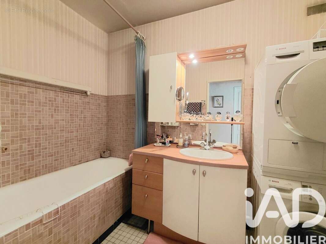 Photo 7 - Appartement à LE PLESSIS-ROBINSON