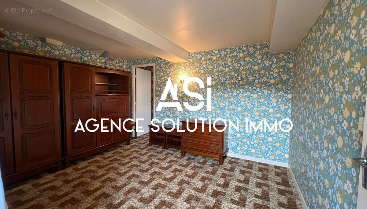 Maison à LIGNIERES-ORGERES