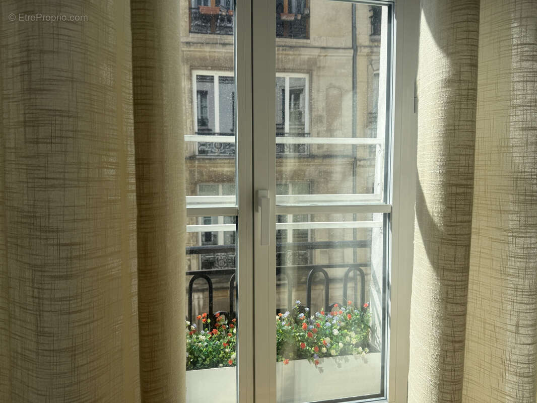 Appartement à PARIS-3E