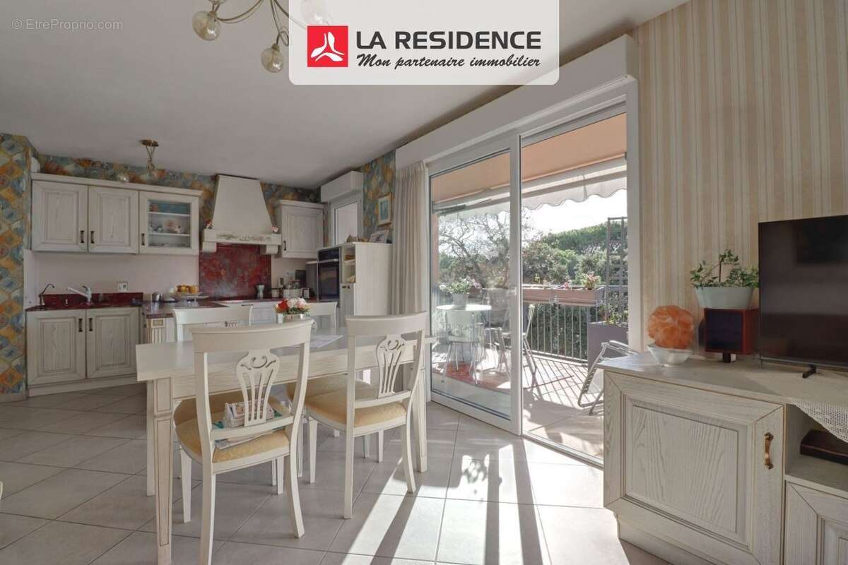 Appartement à FREJUS