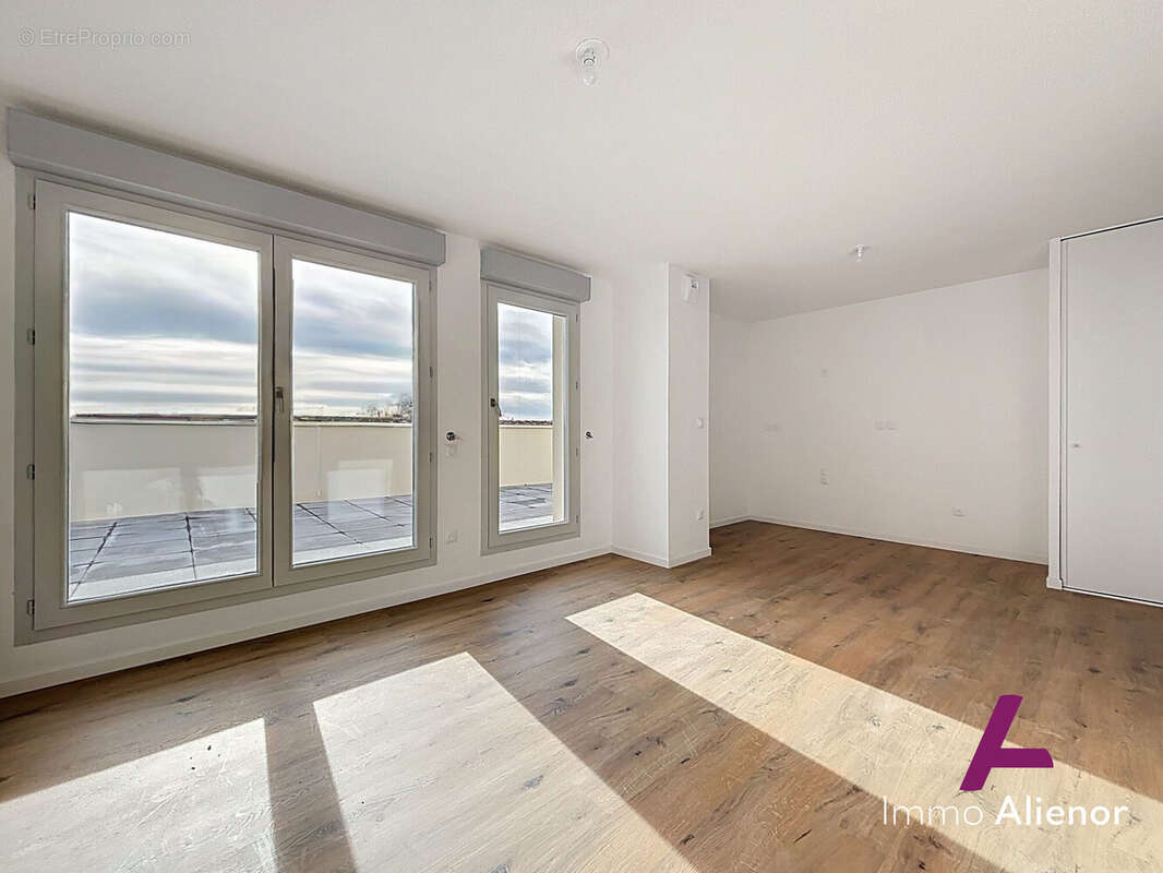 Appartement à BLANQUEFORT