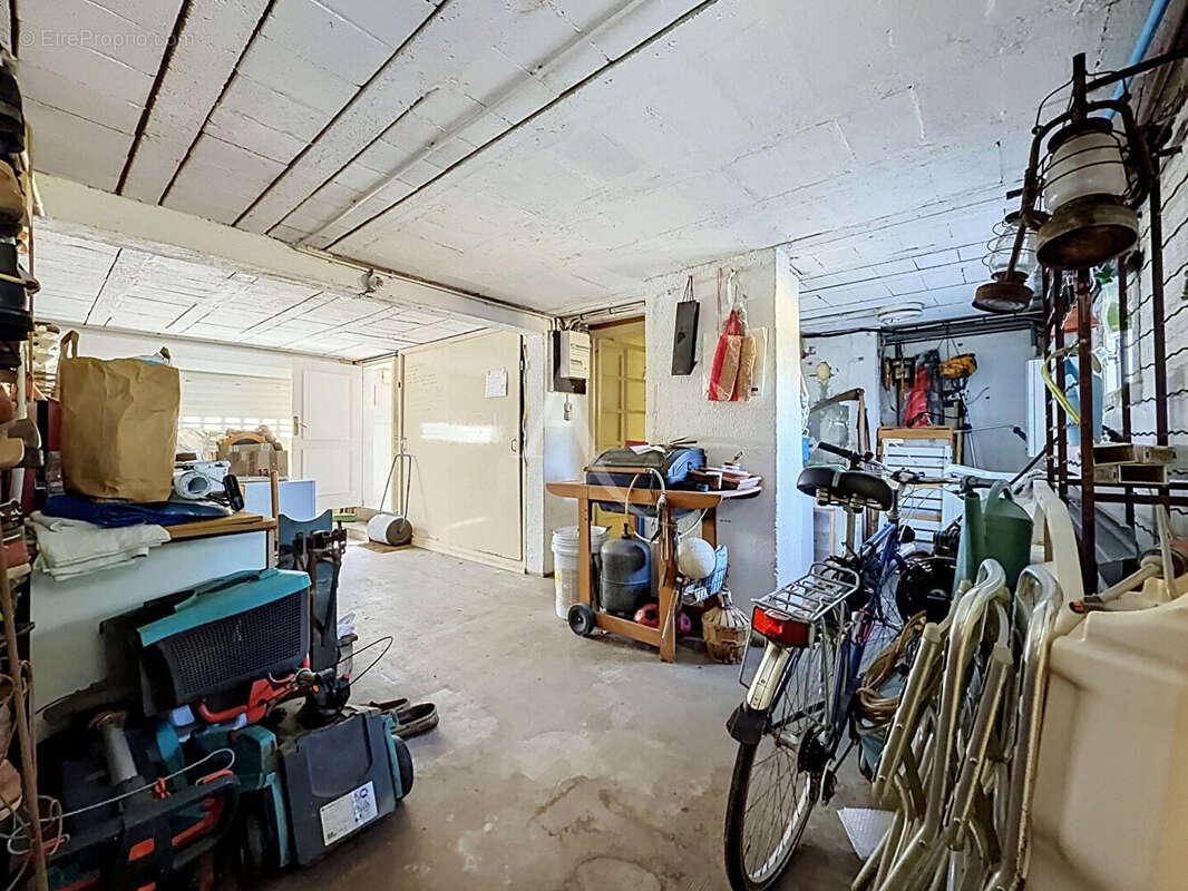 Maison 4 chambres avec jardin et garage - ANGERS BANCHAIS - photo 13