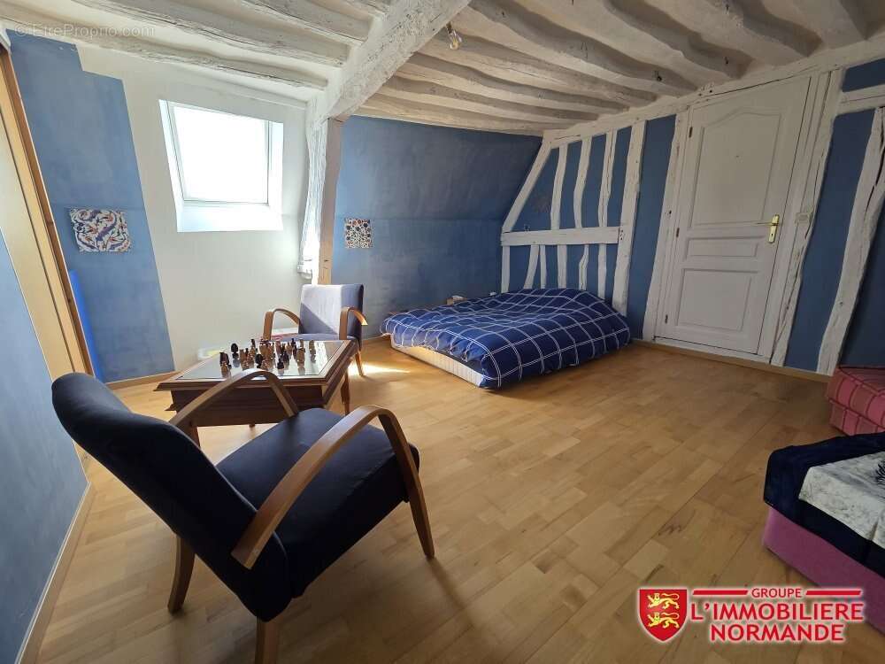 Maison à ROMILLY-SUR-ANDELLE