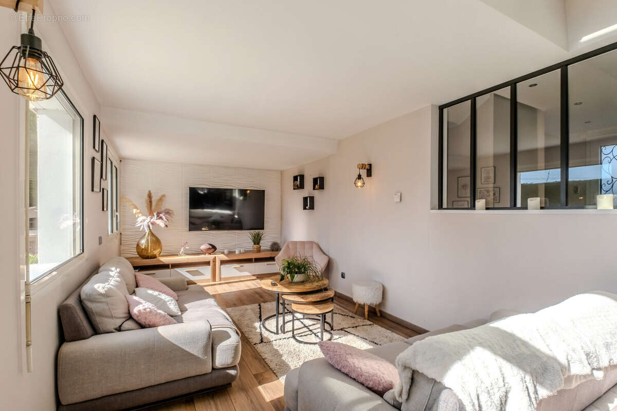 Maison 128 m² à Marin  - photo 8