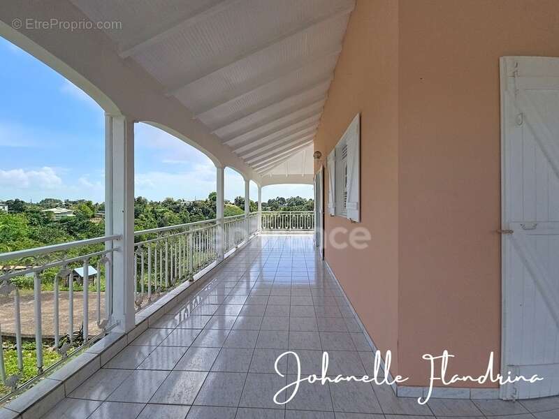 Maison à SAINTE-ANNE