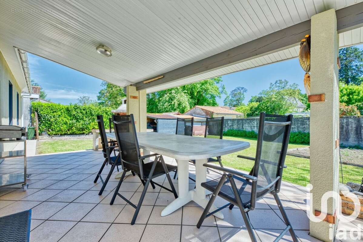 Photo 3 - Maison à VILLENAVE-D&#039;ORNON