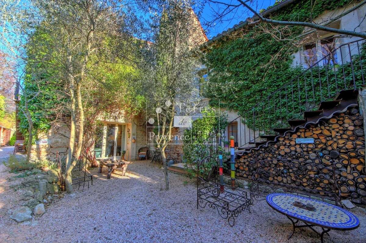 Maison à SAINT-LAURENT-DU-VERDON