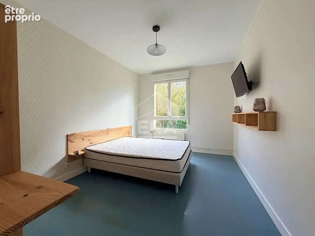 Immeuble 550m² à roullet-saint-estèphe - photo 10
