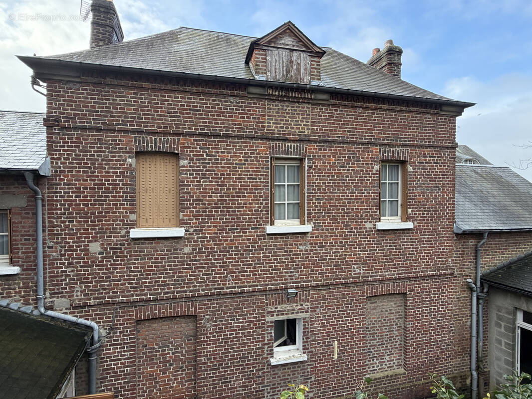 Maison à BEAUVAIS