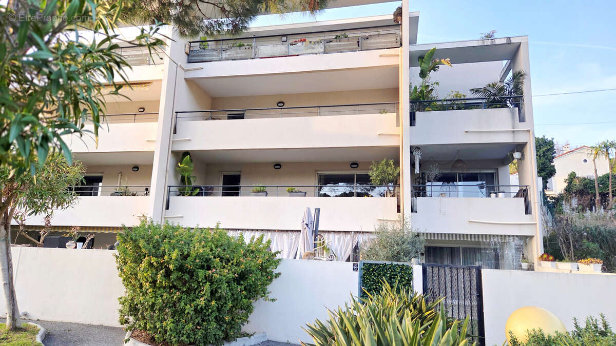Appartement à CANNES