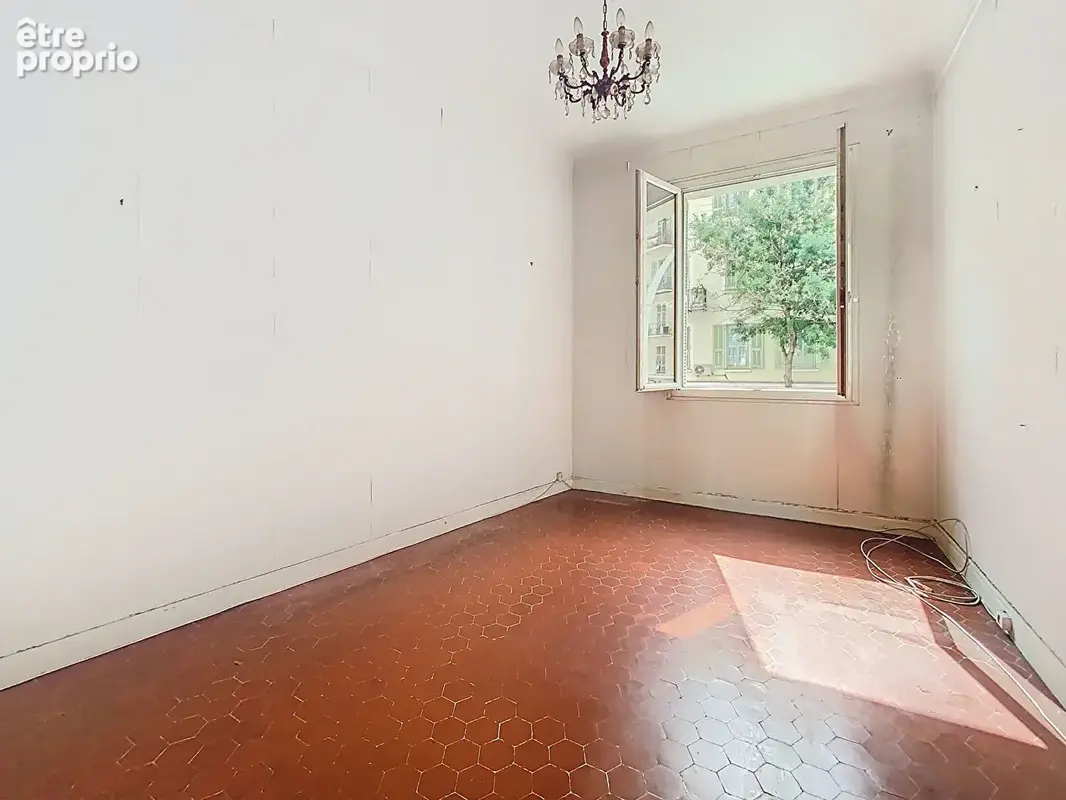 Nice riquier  3 pièces de 65 m² - photo 2