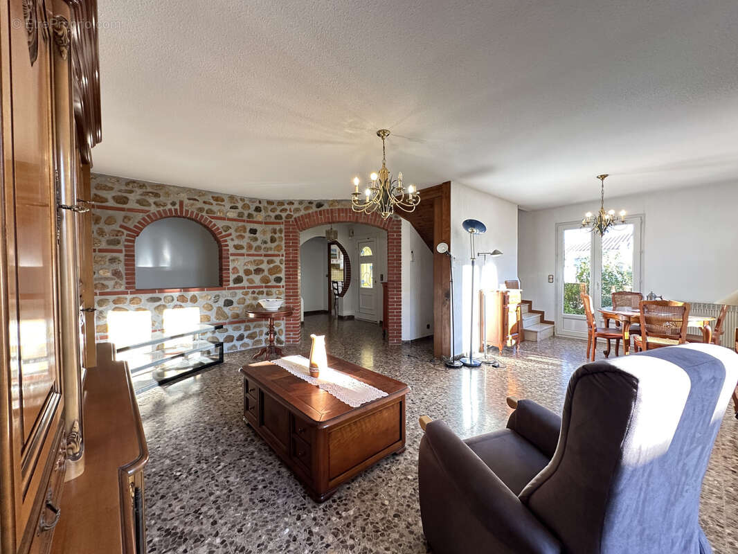 Maison à SAINT-CYPRIEN